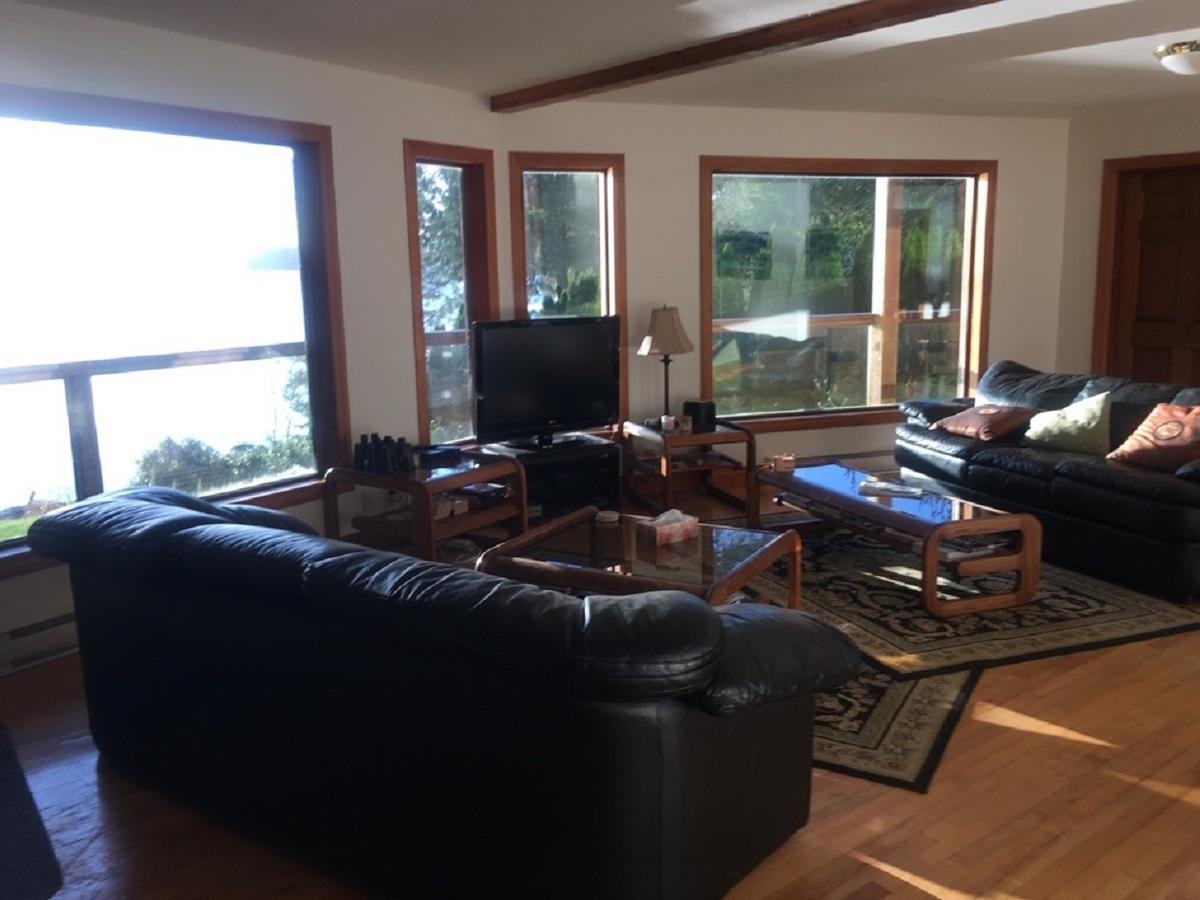 Tofino Stormbay Guest House Exterior photo