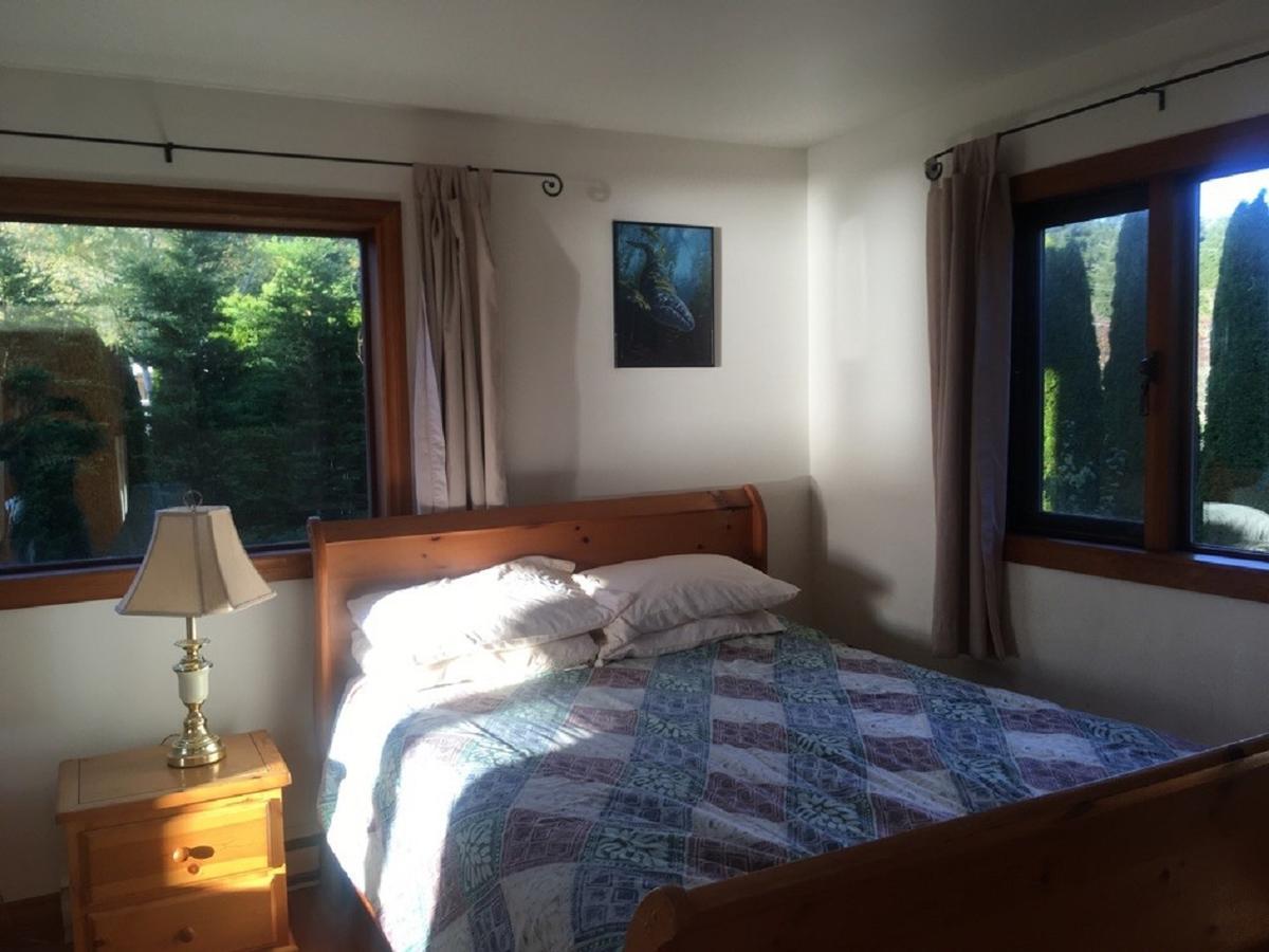 Tofino Stormbay Guest House Exterior photo